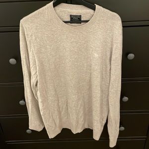 Abercrombie and fitch. Light weight sweater. M
